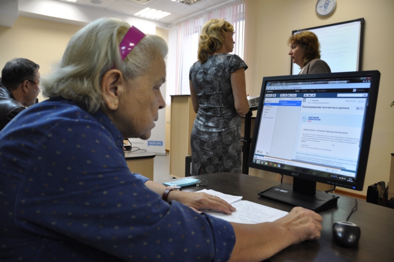 В Якутии продолжается работа по переводу государственных услуг на беззаявительной основе