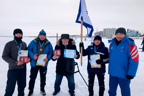 Ветераны УФСИН заняли призовое место в лыжной эстафете