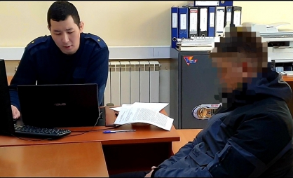 В Якутии за вымогательство задержаны трое лиц, в том числе сотрудник правоохранительных органов