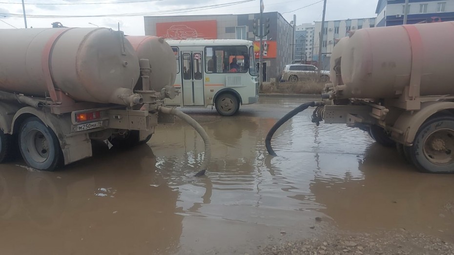 В Якутске можно будет заказать откачку талых вод через мобильное приложение