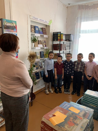 "У нас в 11 классе учится один человек, зачем нас закрыли?" - в Якутии на карантин закрыли маленькую школу 