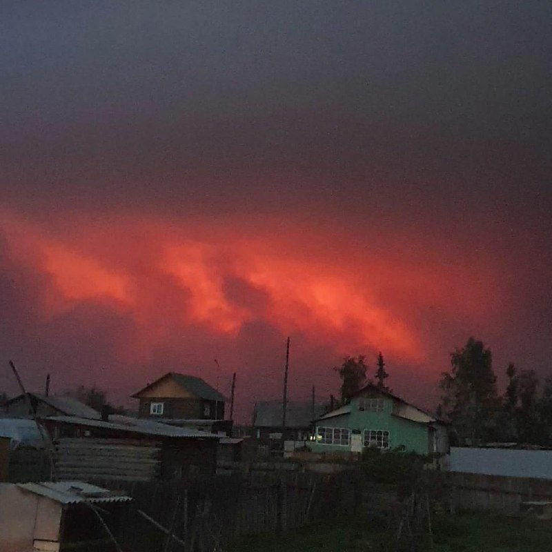 В Якутии в двух селах из-за пожаров отключили электричество 