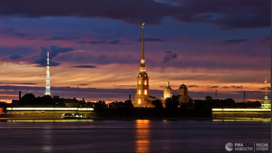 В Санкт-Петербурге с 8 ноября введут ограничения на работу общепита и кинотеатров