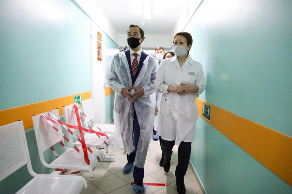 Айхальскую городскую больницу оснащают современным медицинским оборудованием