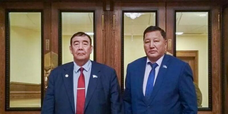 Двух бывших якутских депутатов оштрафовали на 18 млн по делу о взятке