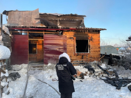 В Якутии в пожаре погибла семья из шести человек