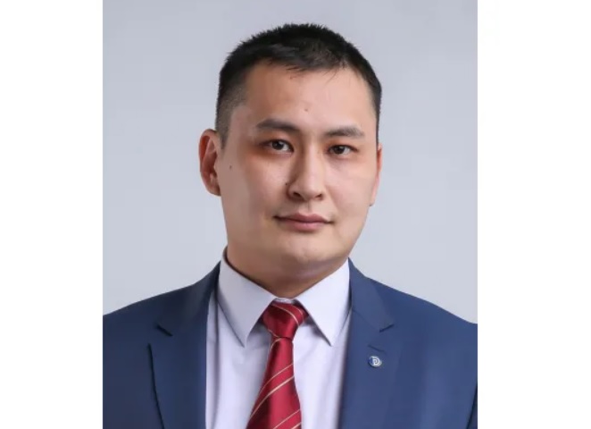 Тимур Ханды назначен министром предпринимательства, торговли и туризма Якутии