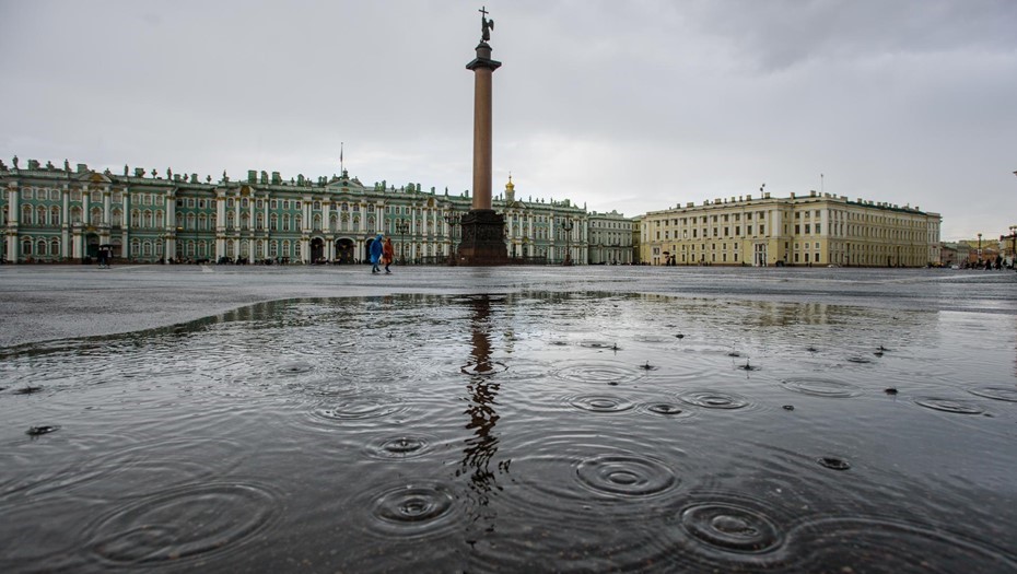 Циклон станет причиной дождей и прохладной погоды в Петербурге 28 мая
