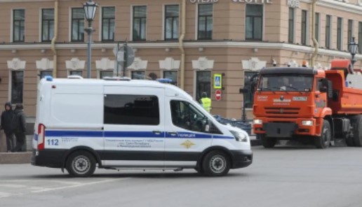 Труп студента с пакетом на голове найден в общежитии в Петербурге 