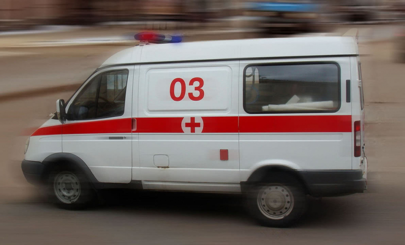 Школьник с разрывом селезенки попал в больницу в Петербурге 