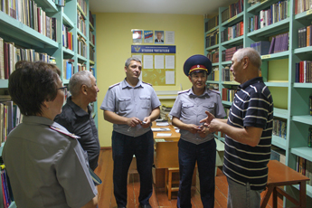 Осужденных и обвиняемых в СИЗО Якутска посетили члены Общественной наблюдательной комиссии
