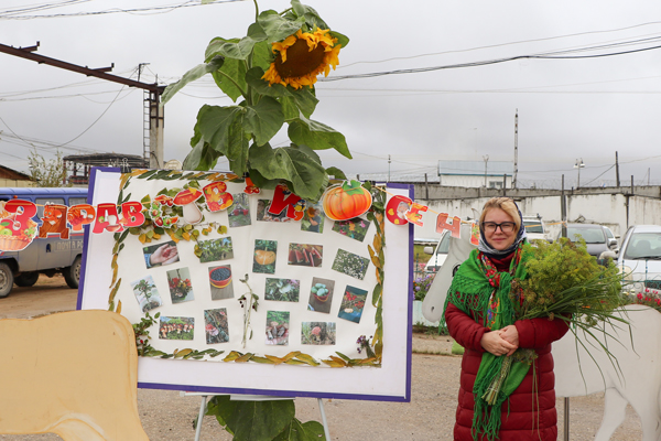 Гигантский подсолнух и забавные утята стали украшением выставки «Дары осени - 2022» в Якутске