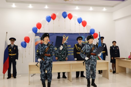 В Якутии поздравили сотрудников уголовно-исполнительной системы 