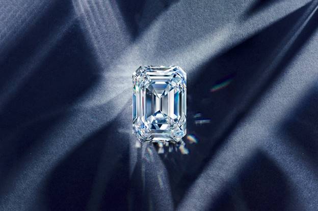 Знаменитый алмаз "Матрешка" покажут на выставке алмазодобычи 