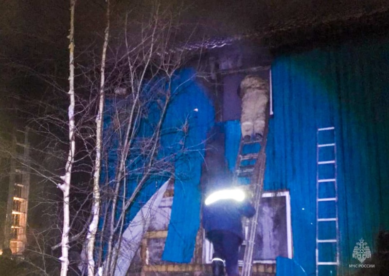 В Якутии в пожаре погибли двое детей