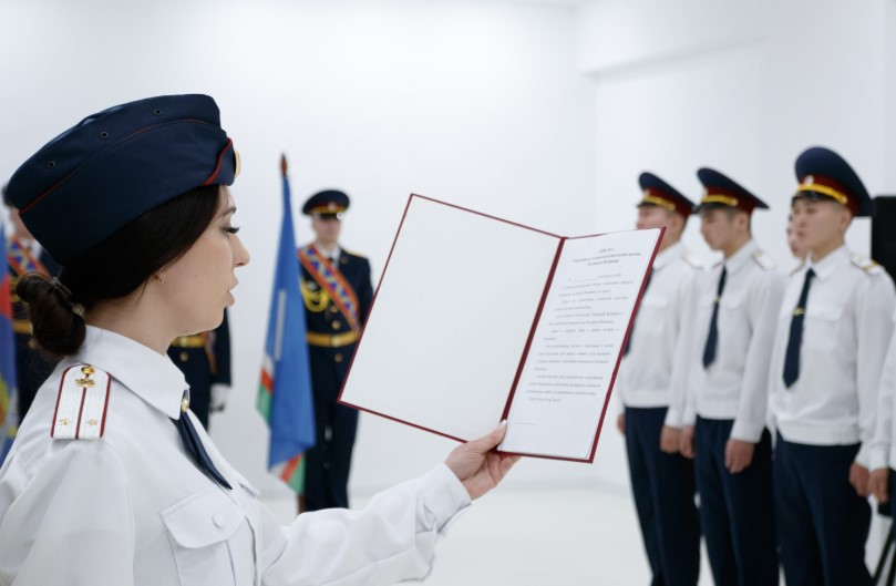 Молодые сотрудники УФСИН Якутии приняли присягу 