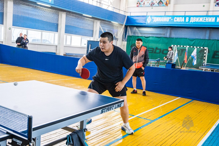 Якутские сотрудники МЧС России стали призерами соревнований по настольному теннису среди регионов Дальнего Востока