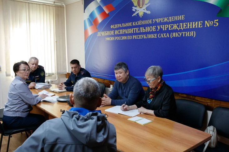 Общественники посетили ЛИУ-5 в Якутске 