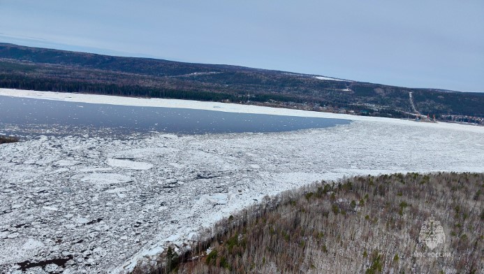 На реке Лене в Якутии начался ледоход