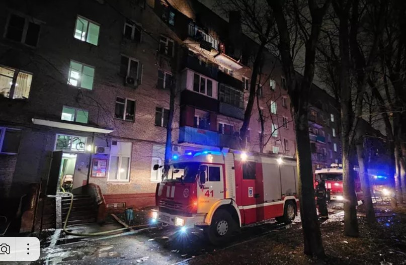 МЧС: при взрыве в доме на севере Москвы пострадали 7 человек, 4 из них — дети